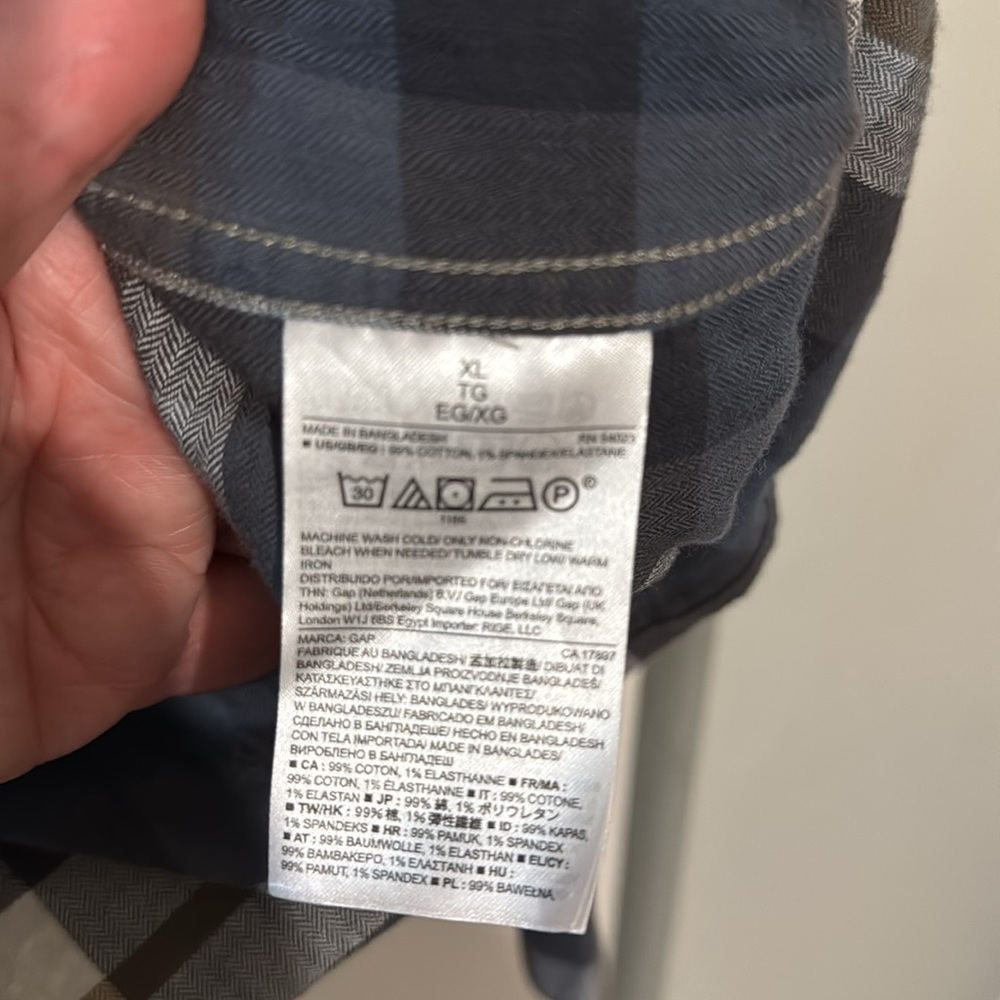 Plaid button down - Picture 4 of 5